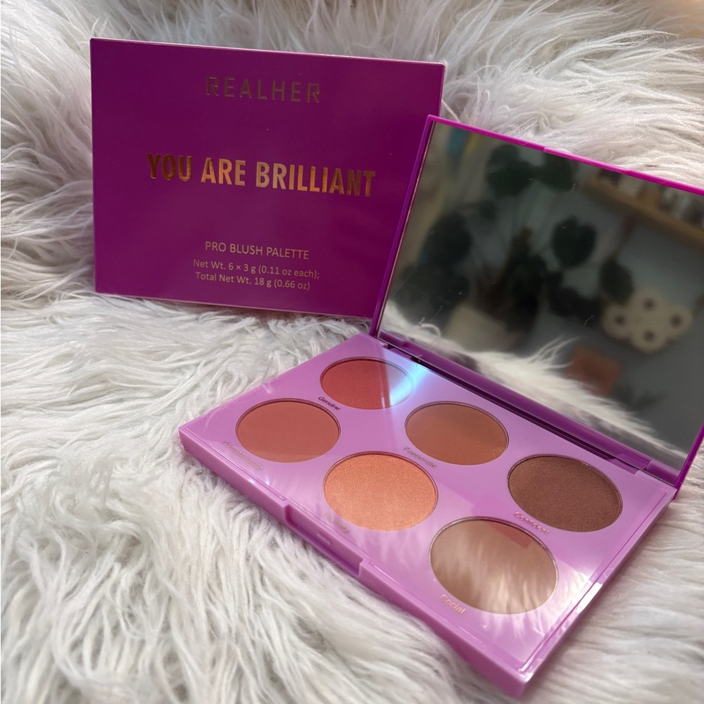 Realher Pro Blush Palette